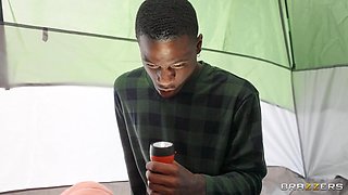 MILF Roxie Sinner gangbang mind-boggling scene