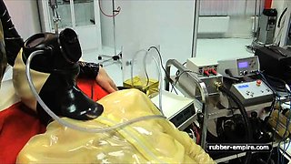 Amateur fetish big booty bitch riding with her bum