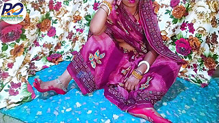 Desi sexy video sex with brother-in-law and sister-in-law, removing the whole blouse, Hindi audio, Claire Vaise, fast time