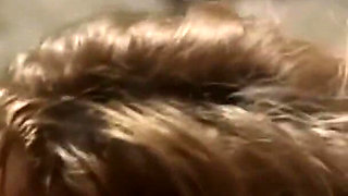 A Wild Girl Gets Fucked on the Beach Until He Cums on Her Face