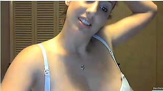 Milf's Kinky Milk and Masturbation Show