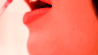 bourgeoise en chaleur joue a la pute le soir venu
