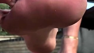 Linsey Dawn solo foot fetish