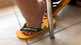 Mistress Lohan - Goddess Lohan - Use Your Head As My