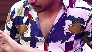 Malik Ne Naukarani Ke Chut Ka Pani Nikal Diya Desi Style Me in Hindi Audio