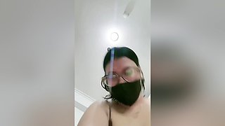 Olyviadara Masturbates With A Pink Dildo, Makes It Delicious