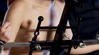 Renting a slave - Amelie - part 2