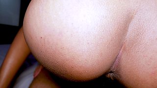 Petite Thai teen bargirl barfine paid