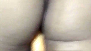 Napa squirt ako ni daddy gamit ang dildo.   nag squirt sa sarap