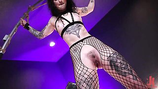 An awesome doggy style fuck with a silicone-boobed brunette Lydia Black