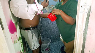 Step mom helping her injured step son to take bath and seduced him. Finally end up with nice mouth fuck- full tamil audio