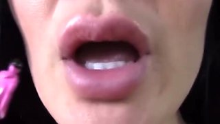 Giantess sisters masturbation