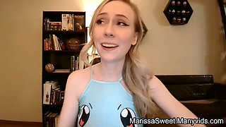 Marissa Sweet enregistrement complet de son spectacle en caméra, blonde qui converse et se déshabille