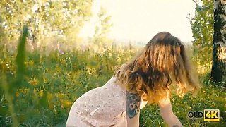 Old4k. thin has xxx with old fellow who ejaculates on glasses outdoors