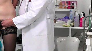 Sexy hairy stepmom gets clit fingering orgasm in gyno doctor's office