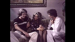 Vintage Threesome of Sexy Busty MILF Fucked and Cummed in Mouth by Two Big Cocks