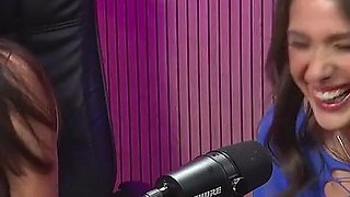 Naughty Blonde Cums with Vibrator in Pussy