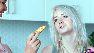 London River and Annie Archer in steamy stepmom action