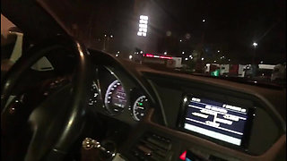 I love to piss outdoor