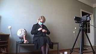 How I record my videos. Anal-vaginal masturbation of a mature teacher during an anatomy lesson. Behind the scenes. Big ass