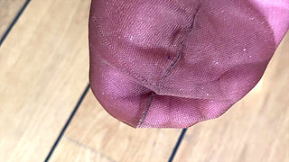 Mrs Mature Feet Showing You All a Real Pair of Vintage Rht Nylons Pre 1950