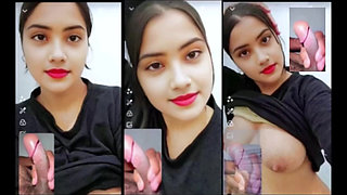 Beautiful School Girl Showing Boobs for Her Teacher on Whatsuup Video Call, Viral Whatssup Video Call Sex Chat XXX Video