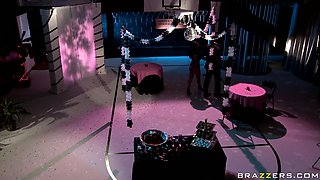 Graduation Lay With Danny Mountain, Sienna West - Brazzers