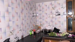 Cooking Sex in Kitchen When Chopping Vegetable with Monster Cock