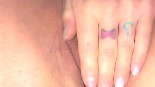 Fartpussy stuffed with pantyhose and panties!