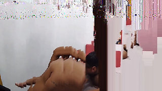 Skinny rubbing her pussy on roroa's face