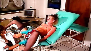 Clinic sex at its finest