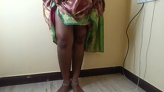 New Married Women Showing Her Cute Structure