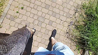 I Caught a Sexy MILF in the Park for a Sex Party