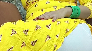 Indian Step Mom and Step Son Ka Illegitimate Wala Pyar Beta Se Chudwa Kar Apna Yaar Bana Liya Hindi Dirty Talk Sarababhi 6