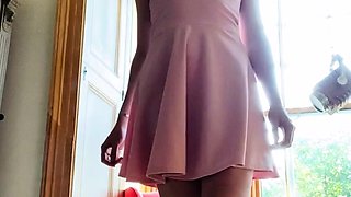 Cumshot amateur MILF suck and jerks dude in the bedroom