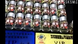 Foot fetish cumload with brunette