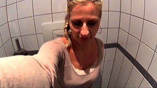 hot amateur blonde close up masturbation HD