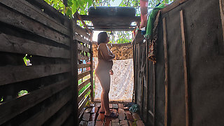 Large Tits Couple Outdoor Shower Oral Sex