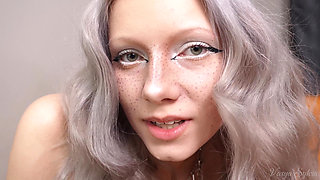 I Play with Pussy and Vibrator Close-up on Porn and Cum Powerfully!