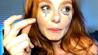 Sexy hottie Anetta Keys enjoys a solo toy masturbation