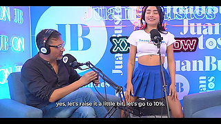 Little Kinky Colombian Mayraoficial Cums on the Sybian Machine - Juan Bustos Podcast