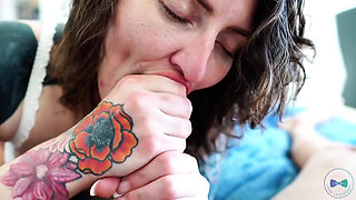 PAWG Slut Cheats on Husband & Deepthroats BBC Gets Creampie