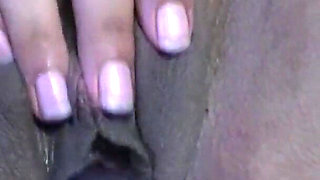 Raven Found Some Time Alone and Happened to Have a Little Pocket Rocket Vibrator, She Give Great Closeups of Her Orgasm