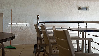 I Met a Girl by Chance at a Cafe, Went Home with Her, and We Ended up Having Sex