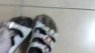 Creamy Slippers