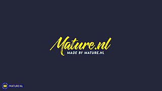 Carol Goldnerova Loves Showing Off Her Milf Feet