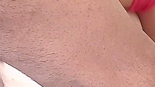 Vivi Guedez - Anal No Hair - Sobrinho Went to Help! He Fell with His Mouth on His Aunty's Pussy.