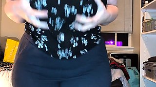 VERY HOT REDHEAD LEYLA IN A BEAUTIFUL LINGERIE MASTURBATES