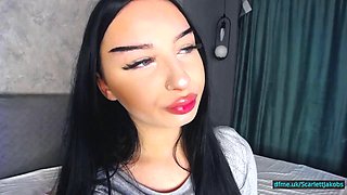 Meet her live chat awayits just one click. Come for the content, stay for the community