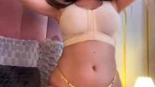 Blonde tight pussy babe solo toy fun in glamour masturbation